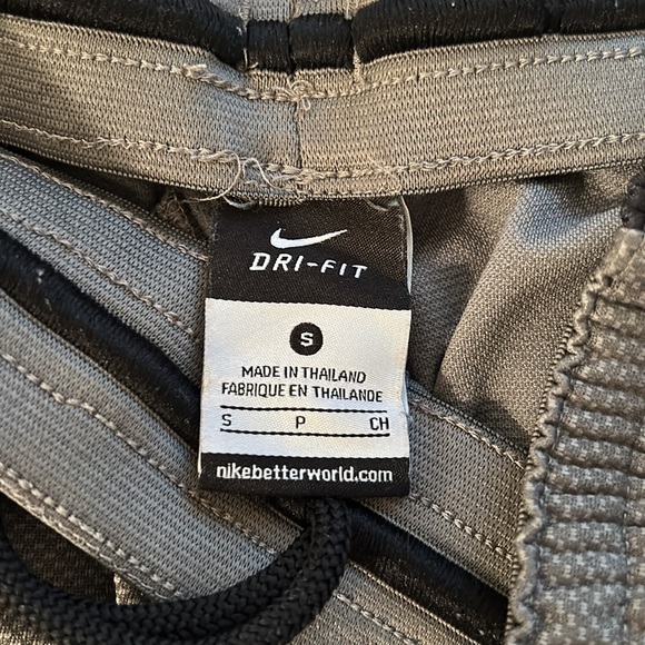 Men’s Nike Elite BB Shorts - Picture 5 of 5